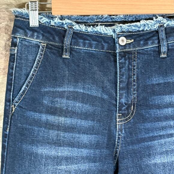 Kancan Makayla‎ Ultra High Rise Flare Wide Leg Jeans Size 26 /5 Dark Wash Raw - Picture 4 of 13